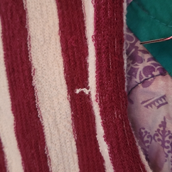 ✨️3 for $15 ✨️ Old Navy Relaxed Cali Fleece Hoodie size M - Picture 9 of 14